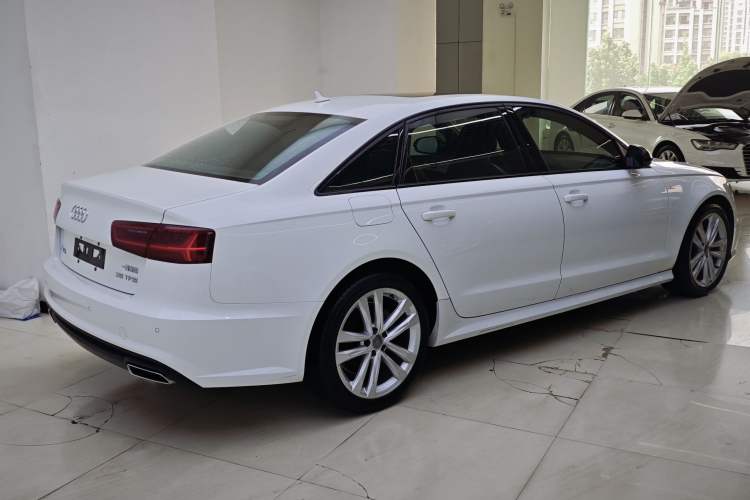 Used Audi A6L 2018 30th Anniversary Edition 35 TFSI Sport Edition Exterior 3