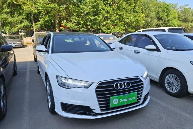 Used Audi A6L 2018 30th Anniversary Edition 35 TFSI Fashion Model Front Right 45 Deg