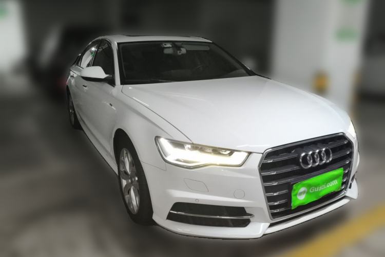 Used Audi A6L 2018 30th Anniversary Edition 35 TFSI Fashion Model Front Right 45 Deg