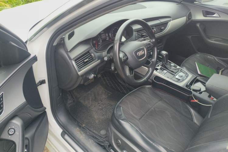 Used Audi A6L 2018 30th Anniversary Edition 35 TFSI Fashion Model Interior 3
