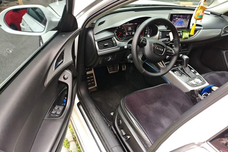 Used Audi A6L 2018 30th Anniversary Edition TFSI Trendy Model Interior 3