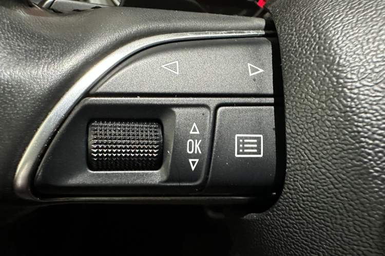 Used Audi A6L 2018 30th Anniversary Edition TFSI Trendy Model Interior 4