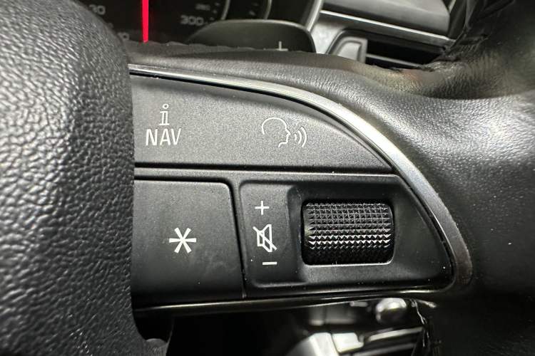 Used Audi A6L 2018 30th Anniversary Edition TFSI Trendy Model Interior 5