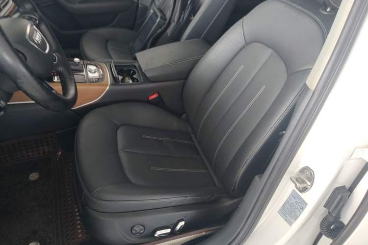 Used Audi A6L 2018 30th Anniversary Edition 30 FSI Style Model Left Front Seat