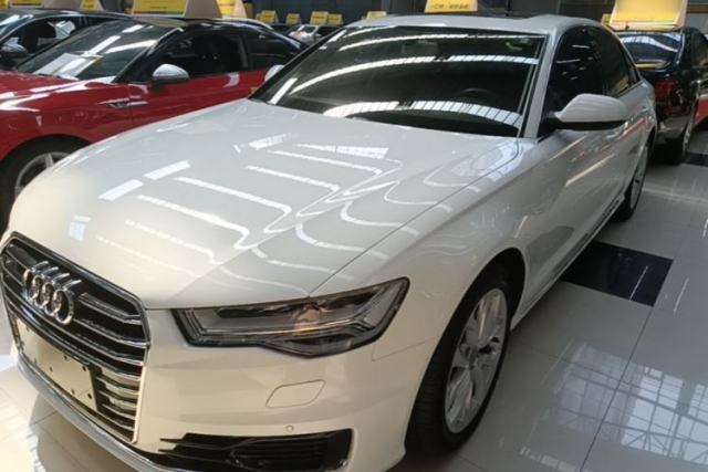Audi A6L 2018 30th Anniversary Edition 35 TFSI Fashion Model de segunda mano