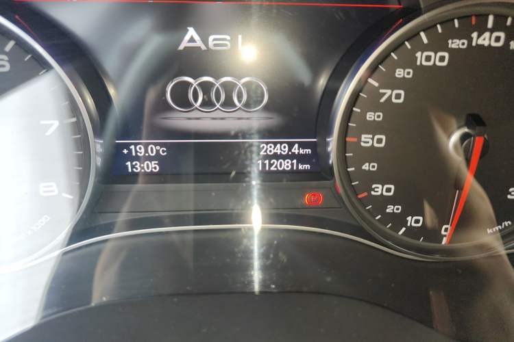 Used Audi A6L 2018 30th Anniversary Edition TFSI Trendy Model Odometer Close Up