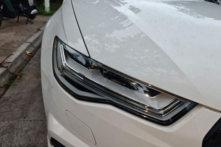 Used Audi A6L 2018 30th Anniversary Edition 45 TFSI quattro Sport model Right Front Headlight