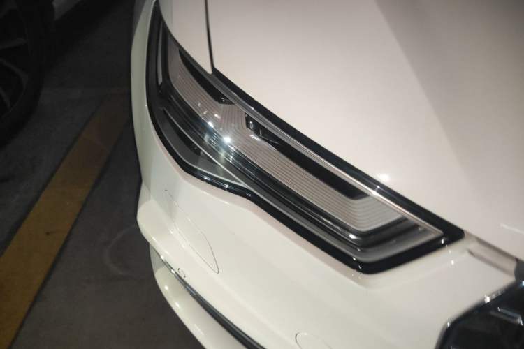 Used Audi A6L 2018 30th Anniversary Edition 35 TFSI Fashion Model Right Front Headlight