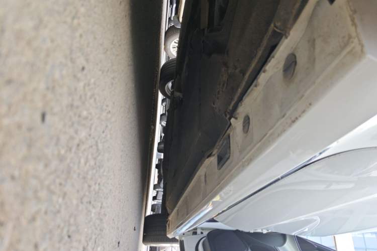 Used Audi A6L 2018 30th Anniversary Edition 35 TFSI Fashion Model Right Side Sill
