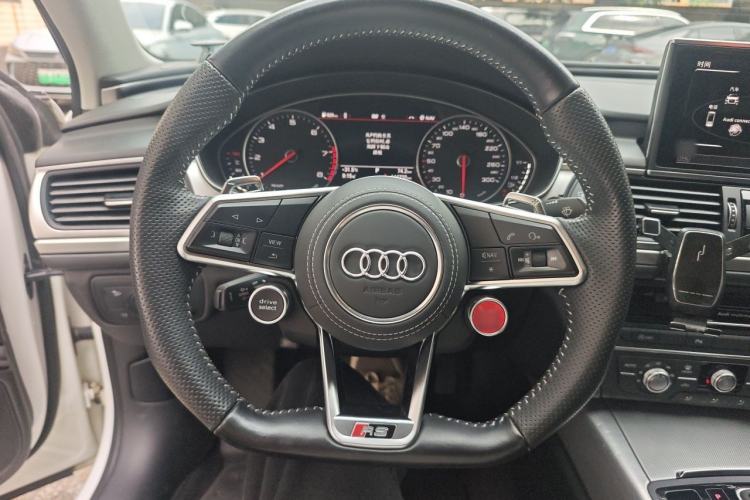 Used Audi A6L 2018 30th Anniversary Edition 35 TFSI Fashion Model Steering Wheel