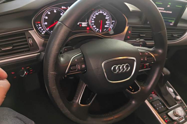 Used Audi A6L 2018 30th Anniversary Edition TFSI Trendy Model Steering Wheel