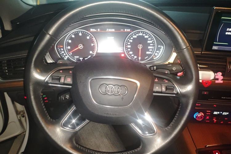Used Audi A6L 2018 30th Anniversary Edition 30 FSI Style Model Steering Wheel