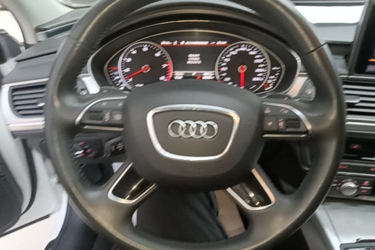 Used Audi A6L 2018 30th Anniversary Edition 35 TFSI Fashion Model Steering Wheel