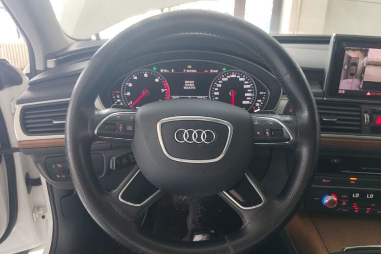 Used Audi A6L 2018 30th Anniversary Edition 30 FSI Style Model Steering Wheel