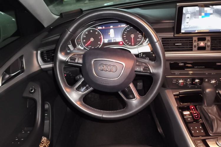 Used Audi A6L 2018 30th Anniversary Edition 35 TFSI Fashion Model Steering Wheel