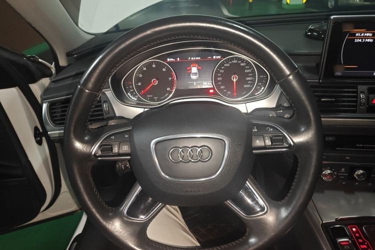 Used Audi A6L 2018 30th Anniversary Edition TFSI Trendy Model Steering Wheel