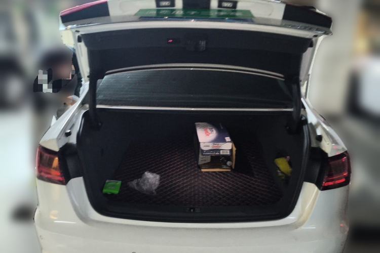 Used Audi A6L 2018 30th Anniversary Edition 35 TFSI Fashion Model Trunk
