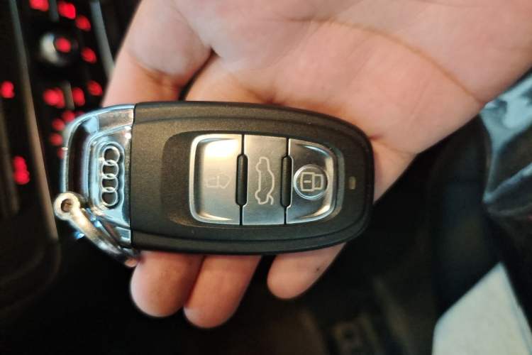 Used Audi A6L 2018 30th Anniversary Edition TFSI Trendy Model Vehicle Key