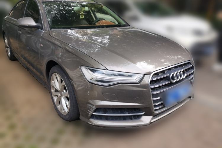 Used Audi A6L 2018 30th Anniversary Edition 35 TFSI Fashion Model Front Right 45 Deg