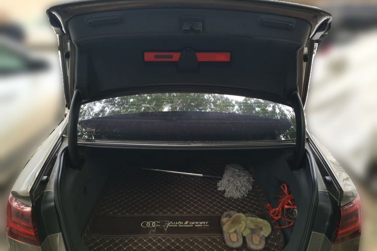 Used Audi A6L 2018 30th Anniversary Edition 35 TFSI Fashion Model Trunk