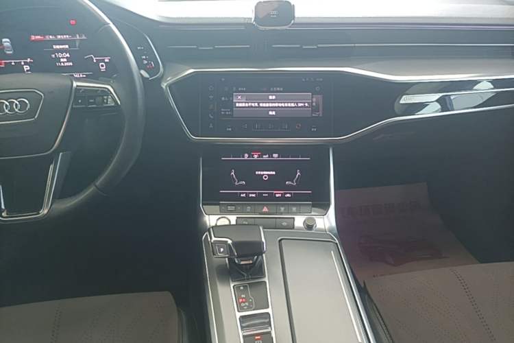 Used Audi A6L 2019 40 TFSI Luxury Dynamic Model Audio And AC Panel