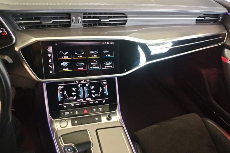 Used Audi A6L 2019 55 TFSI quattro Prestige Dynamic Edition Audio And AC Panel