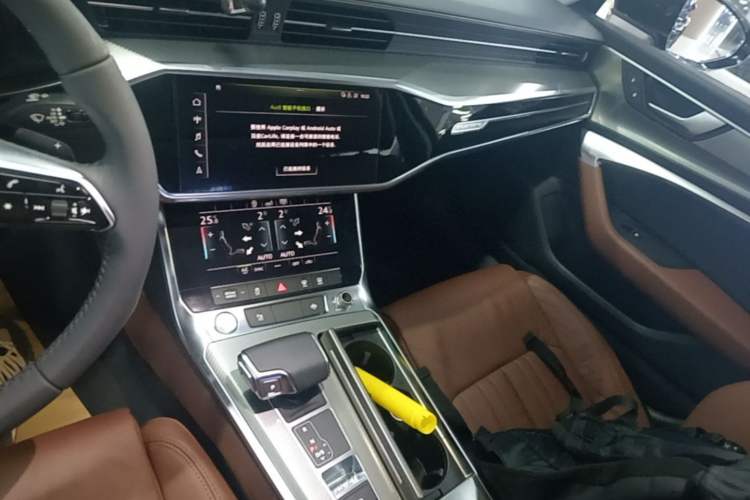 Used Audi A6L 2019 45 TFSI quattro Prestige Elegant Edition Audio And AC Panel