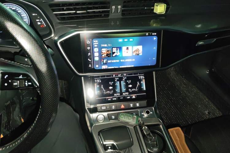 Used Audi A6L 2019 45 TFSI Prestige Dynamic Edition Audio And AC Panel