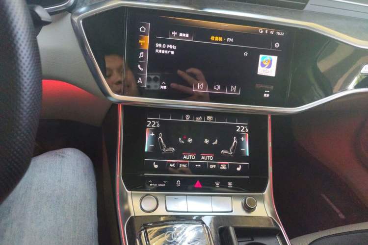 Used Audi A6L 2019 55 TFSI quattro Prestige Edition Audio And AC Panel