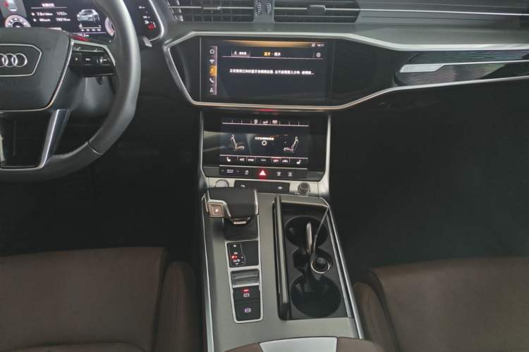 Used Audi A6L 2019 45 TFSI Prestige Elegant Edition Audio And AC Panel