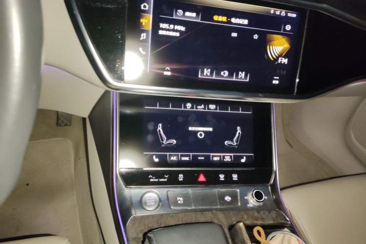 Used Audi A6L 2019 55 TFSI quattro Prestige Edition Audio And AC Panel