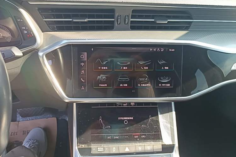 Used Audi A6L 2019 40 TFSI Luxury Prestige Edition Audio And AC Panel