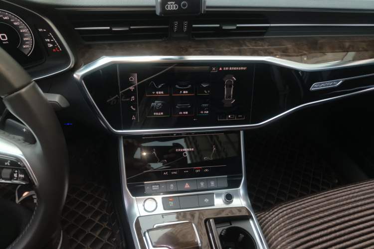 Used Audi A6L 2019 45 TFSI quattro Prestige Elegant Edition Audio And AC Panel