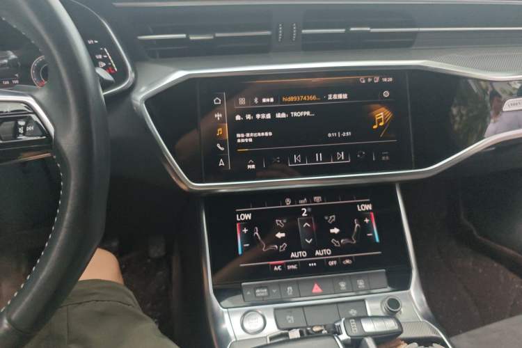 Used Audi A6L 2019 40 TFSI Luxury Dynamic Model Audio And AC Panel