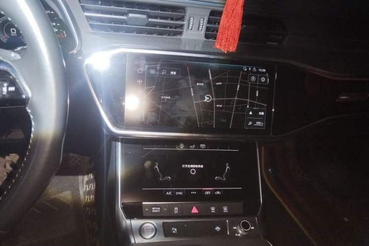 Used Audi A6L 2019 40 TFSI Luxury Dynamic Model Audio And AC Panel