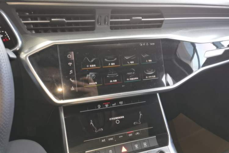 Used Audi A6L 2019 40 TFSI Luxury Prestige Edition Audio And AC Panel