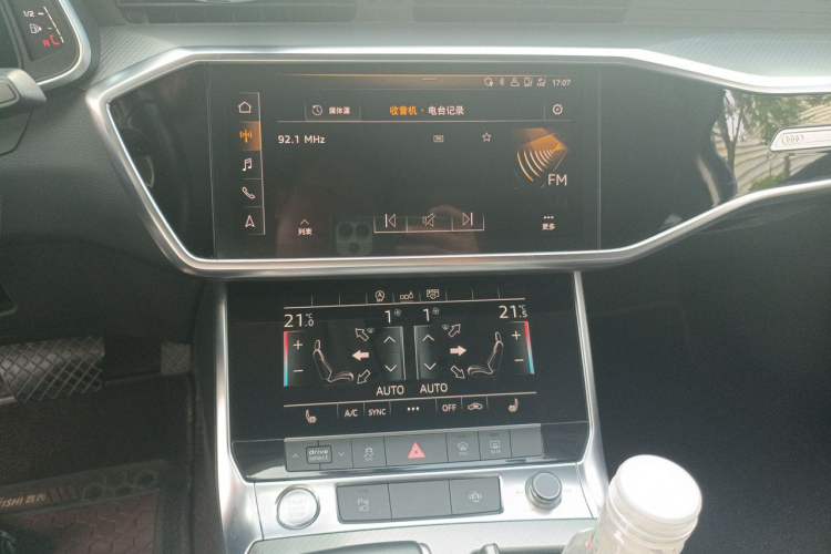 Used Audi A6L 2019 45 TFSI Prestige Elegant Edition Audio And AC Panel