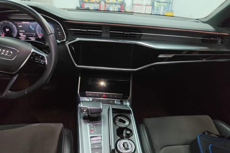 Used Audi A6L 2019 40 TFSI Luxury Dynamic Model Audio And AC Panel