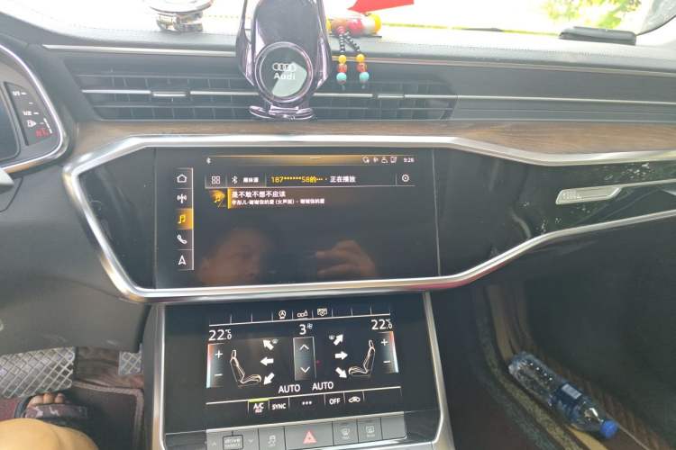 Used Audi A6L 2019 40 TFSI Luxury Prestige Edition Audio And AC Panel