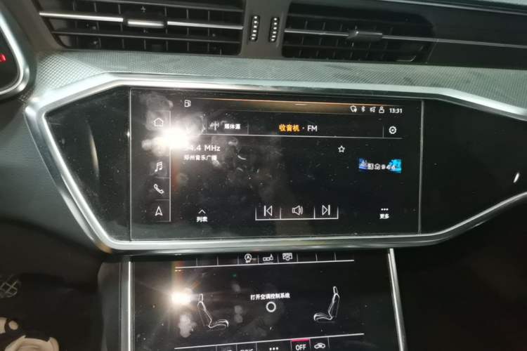 Used Audi A6L 2019 40 TFSI Luxury Dynamic Model Audio And AC Panel