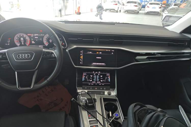 Used Audi A6L 2019 45 TFSI Prestige Elegant Edition Audio And AC Panel