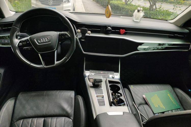 Used Audi A6L 2019 45 TFSI Prestige Elegant Edition Center Console