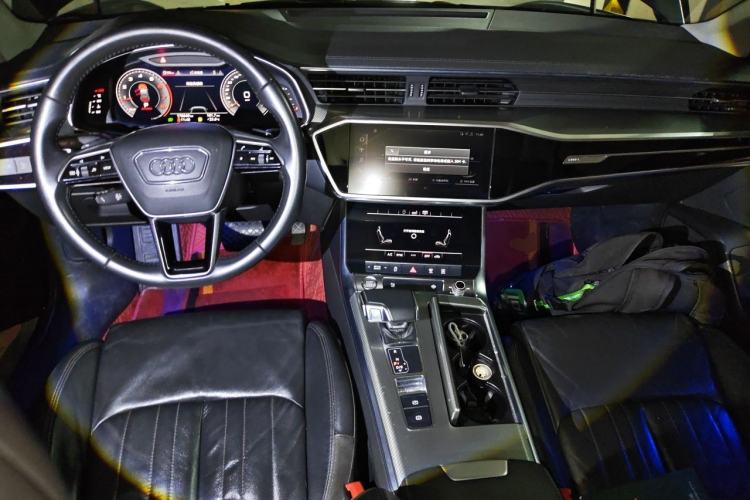 Used Audi A6L 2019 40 TFSI Luxury Prestige Edition Center Console