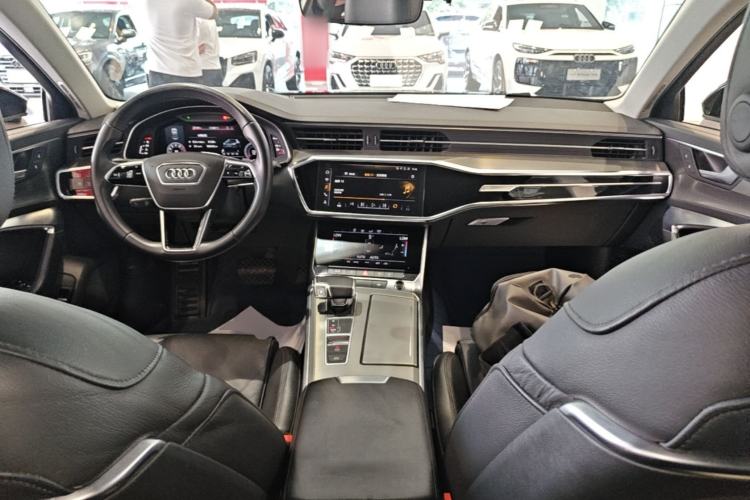 Used Audi A6L 2019 40 TFSI Luxury Prestige Edition Center Console