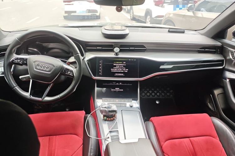 Used Audi A6L 2019 40 TFSI Luxury Dynamic Model Center Console