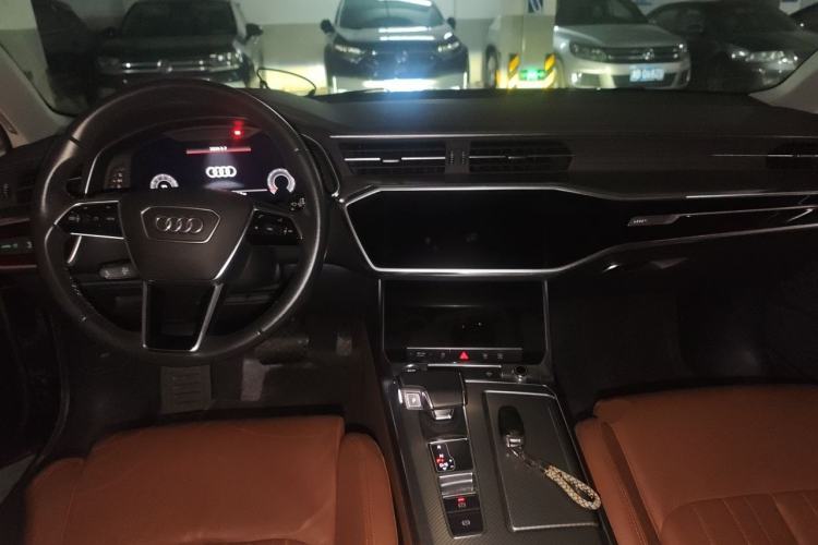 Used Audi A6L 2019 40 TFSI Luxury Prestige Edition Center Console