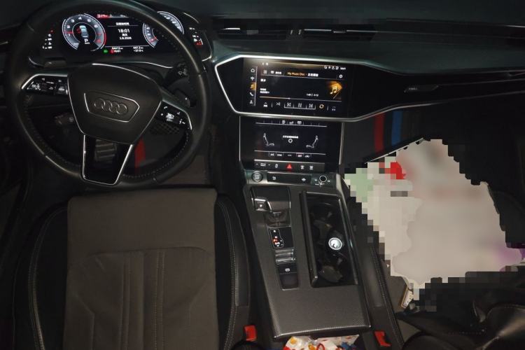 Used Audi A6L 2019 45 TFSI Prestige Dynamic Edition Center Console