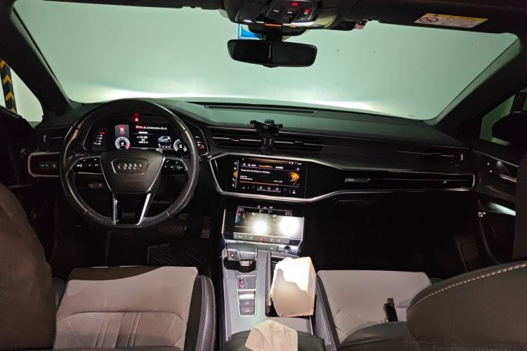 Used Audi A6L 2019 45 TFSI Prestige Dynamic Edition Center Console