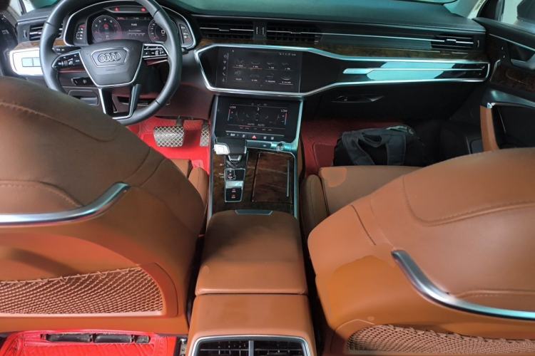 Used Audi A6L 2019 40 TFSI Luxury Prestige Edition Center Console