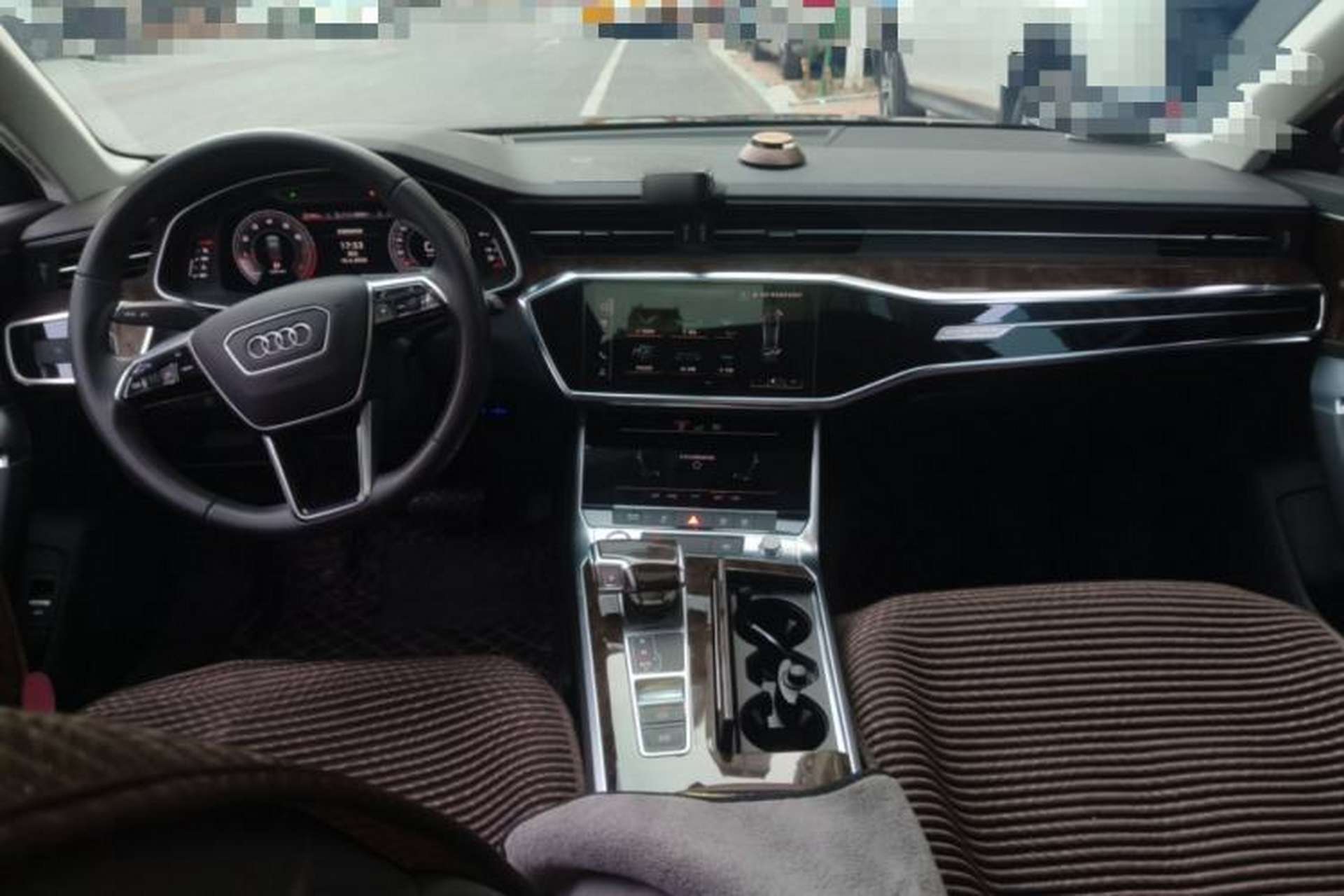 Used Audi A6L 2019 45 TFSI quattro Prestige Elegant Edition Center Console